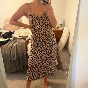 Patterned midi dress